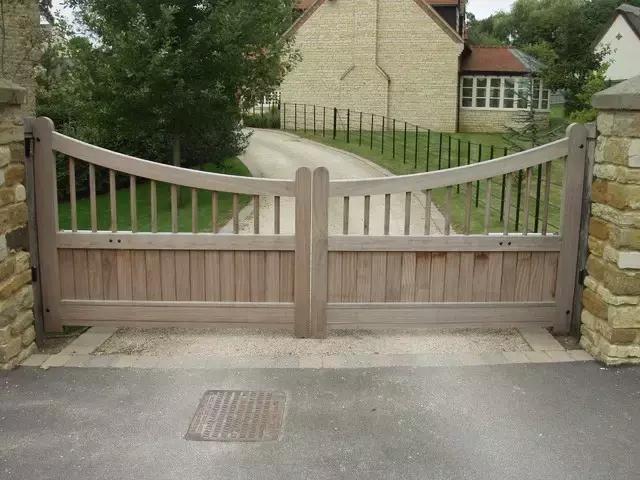 各式各樣庭院門，先馬住！