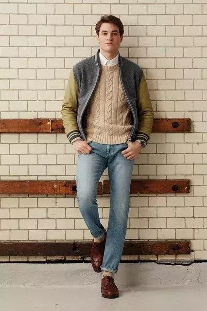 只要疊搭一件襯衣，就能把冬天所有的外套穿得帥氣有型！