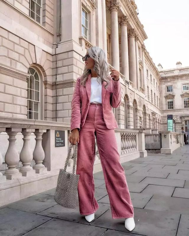 學會同色系穿搭，輕鬆穿出高級感