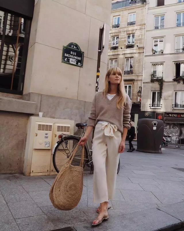 學會同色系穿搭，輕鬆穿出高級感