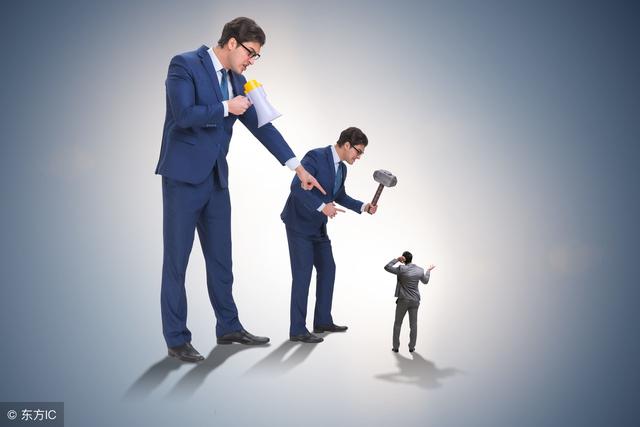 無論領導逼你有多緊，這五件事情也不能做，否則會影響自己的前途