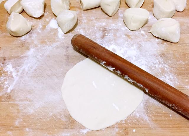 這餡包子很少有人做，比白菜便宜，營養堪比海參，一頓5個不解饞