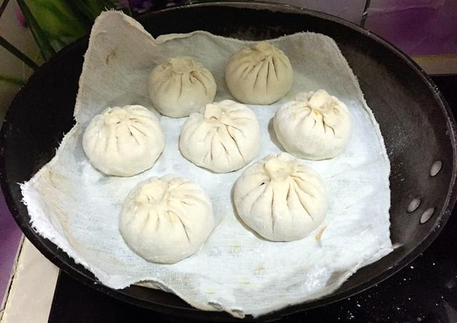 這餡包子很少有人做，比白菜便宜，營養堪比海參，一頓5個不解饞