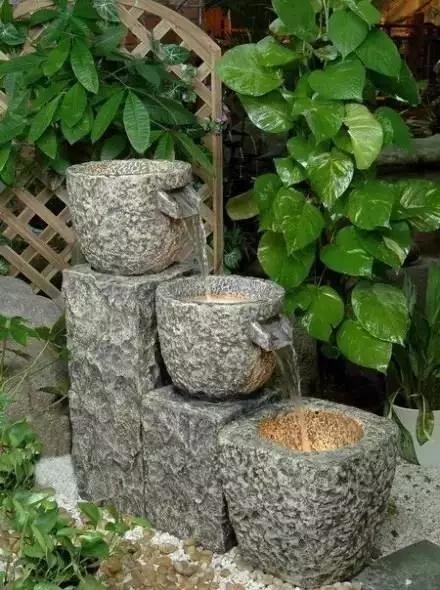 一塊拙石，一處水景，一隅禪意