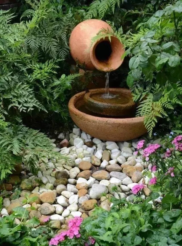 一塊拙石，一處水景，一隅禪意