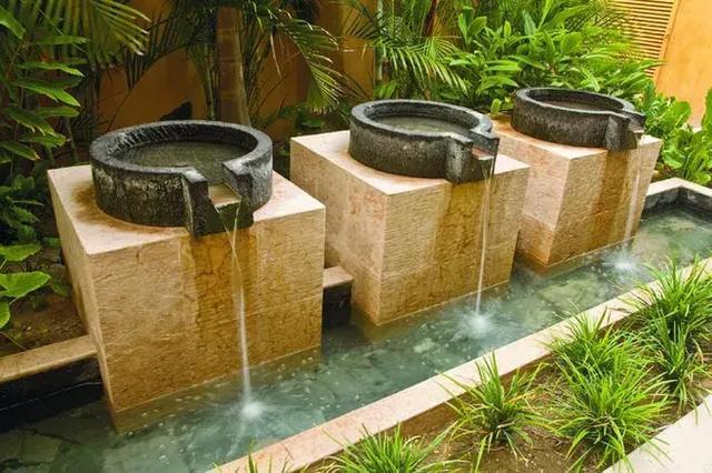 一塊拙石，一處水景，一隅禪意