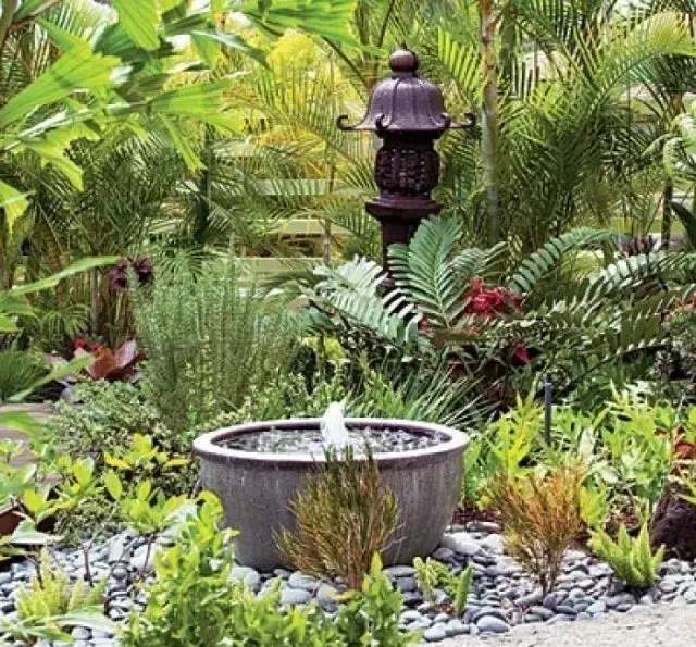 一塊拙石，一處水景，一隅禪意