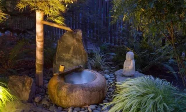 一塊拙石，一處水景，一隅禪意