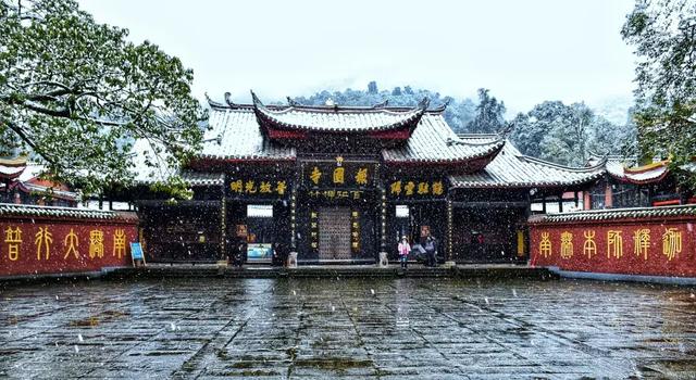 種草！ 這個帶著豪宅味道的湯池