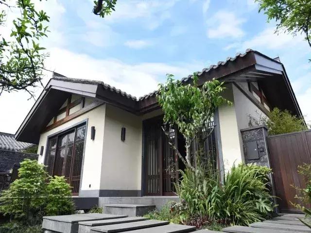 種草！ 這個帶著豪宅味道的湯池