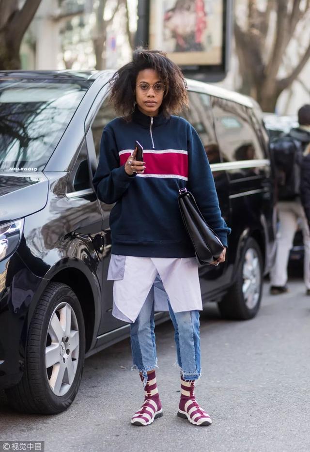 “媽媽”牛仔褲才是冬天裡我最缺的那一條!