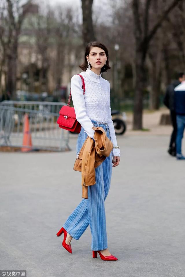 “媽媽”牛仔褲才是冬天裡我最缺的那一條!