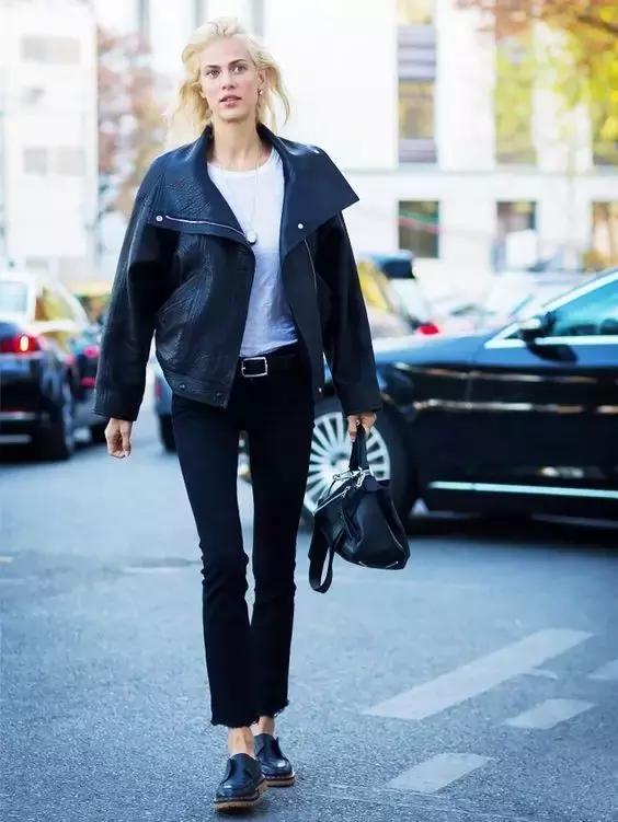 這才是今年最潮的一條褲子，美的人都已經穿上了！