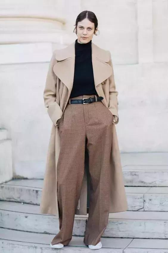 2018大衣要敞開穿才夠時髦！