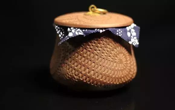 茶倉雖小，不可方物！