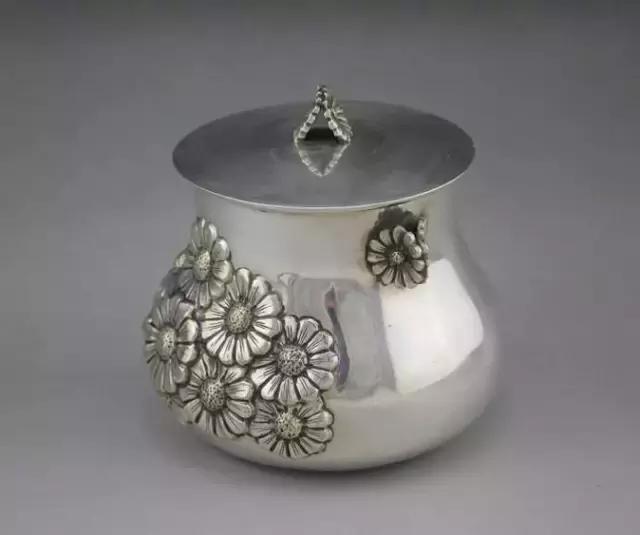 茶倉雖小，不可方物！