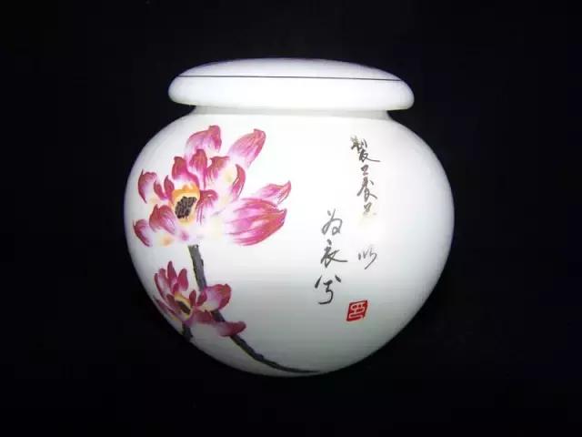 茶倉雖小，不可方物！