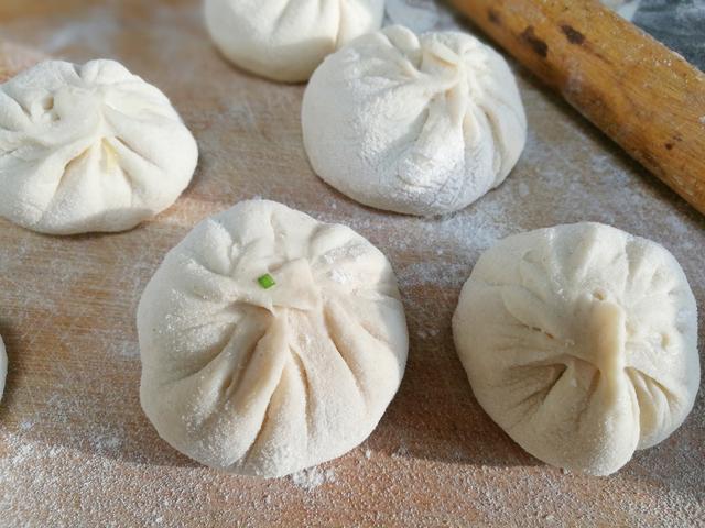 幾乎沒人用它做餡餅，比韭菜好吃，營養堪比人參，一次吃6個不夠