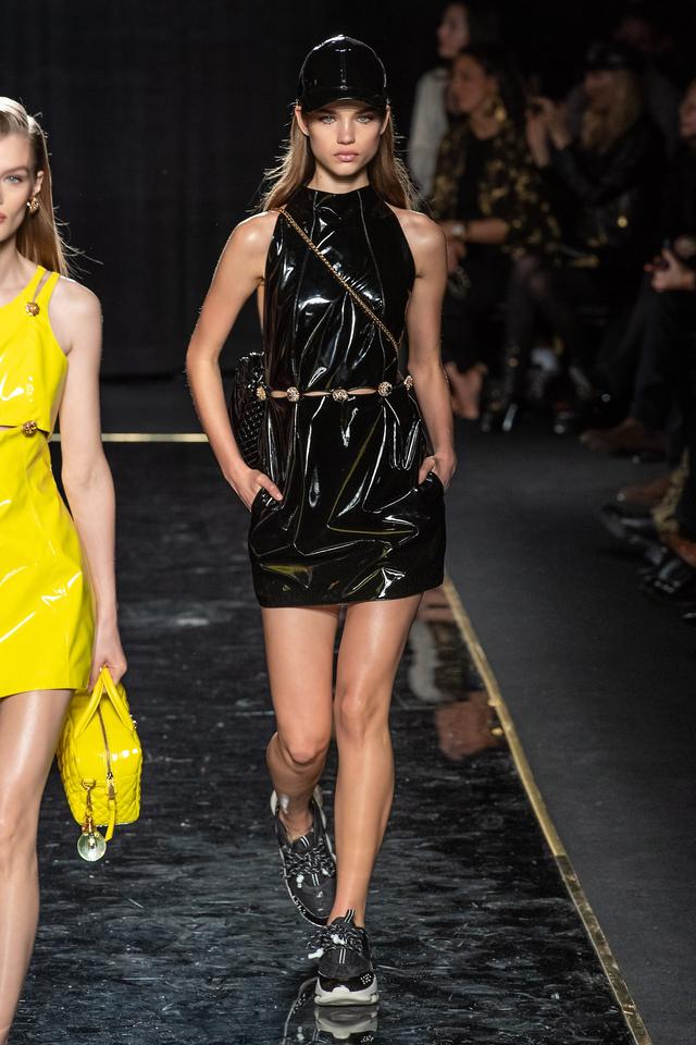 Versace 2019早秋系列——復古與女權主義