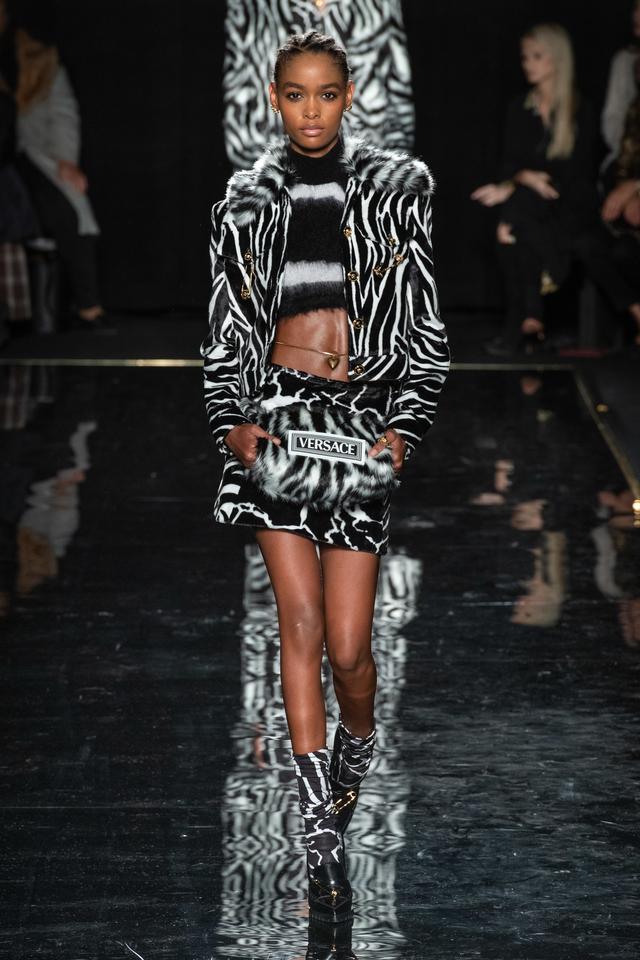 Versace 2019早秋系列——復古與女權主義