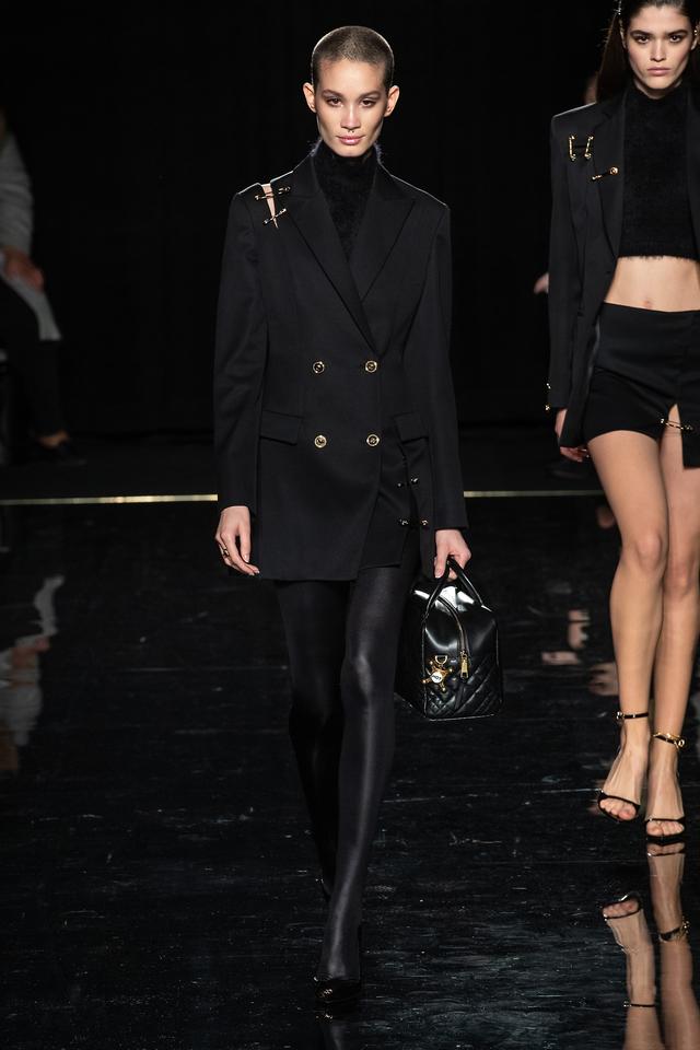 Versace 2019早秋系列——復古與女權主義