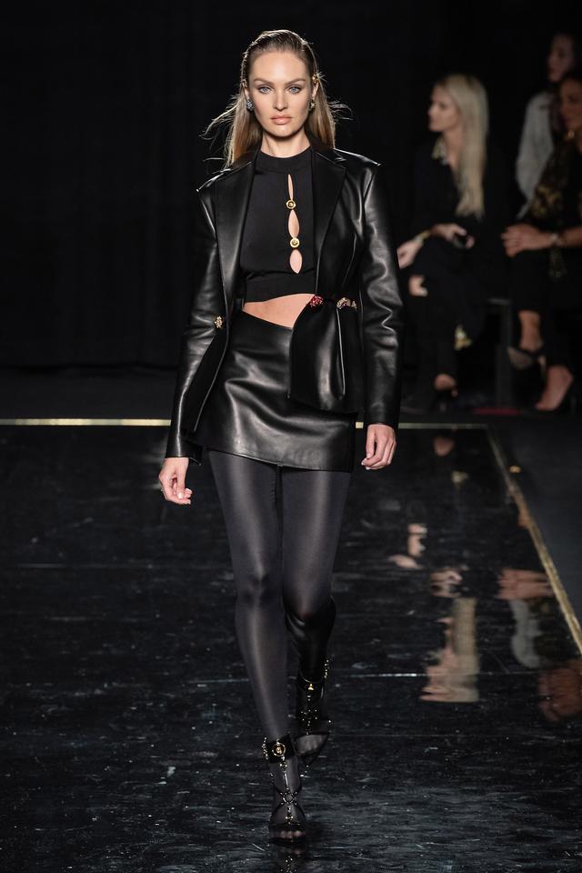 Versace 2019早秋系列——復古與女權主義