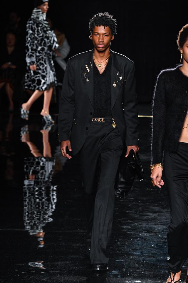 Versace 2019早秋系列——復古與女權主義