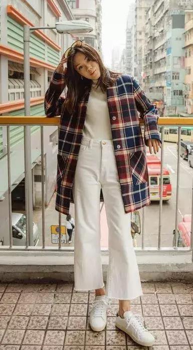 格紋大衣再火70年？ 100套美搭時髦炸了！