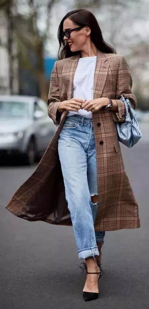 格紋大衣再火70年？ 100套美搭時髦炸了！