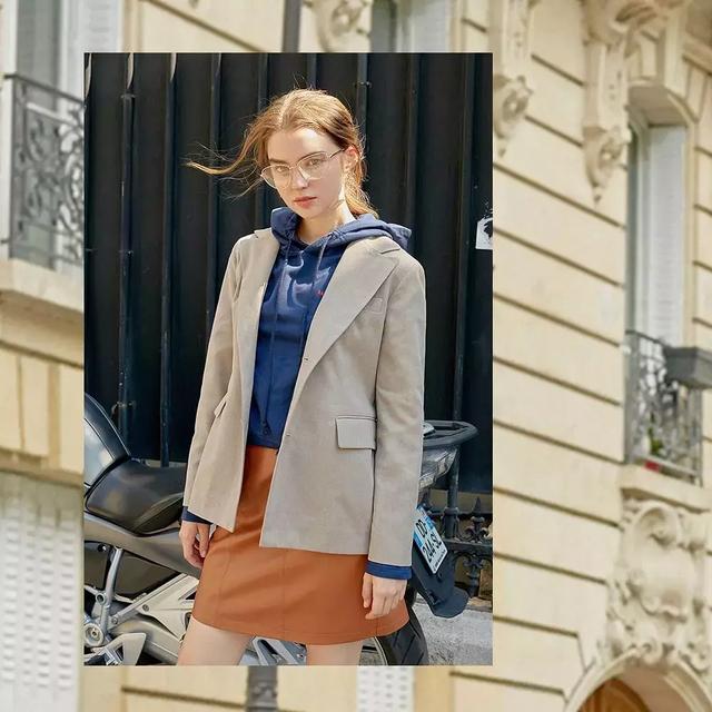 外套+裙子，這樣搭配溫暖又時髦！