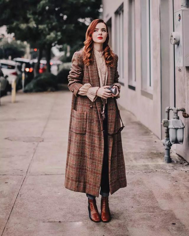 外套+裙子，這樣搭配溫暖又時髦！