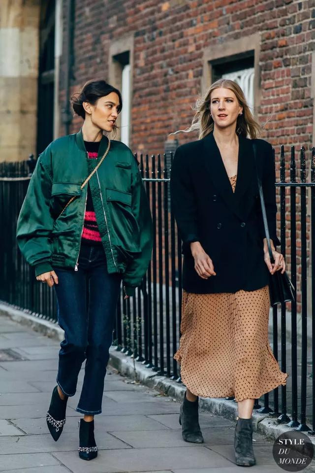 外套+裙子，這樣搭配溫暖又時髦！