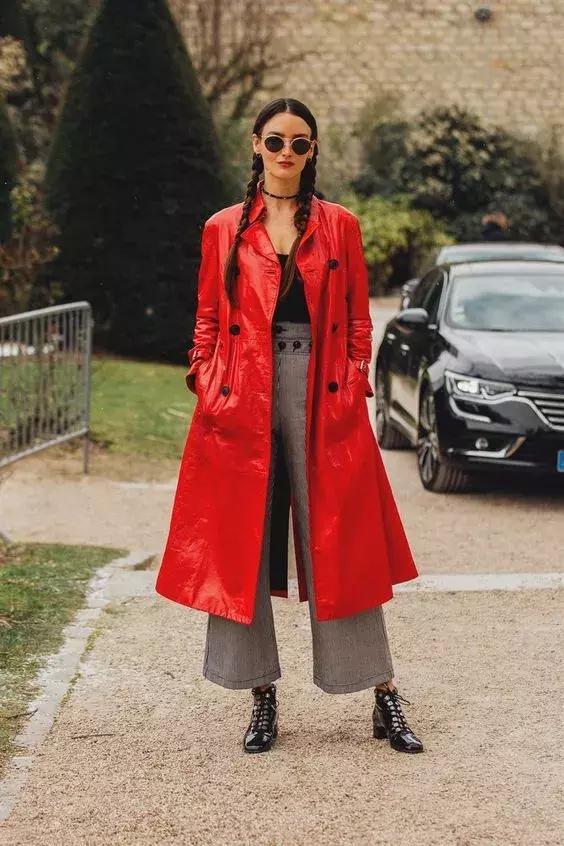 2019年流行色“嘉年紅”火了，顯白又時髦！