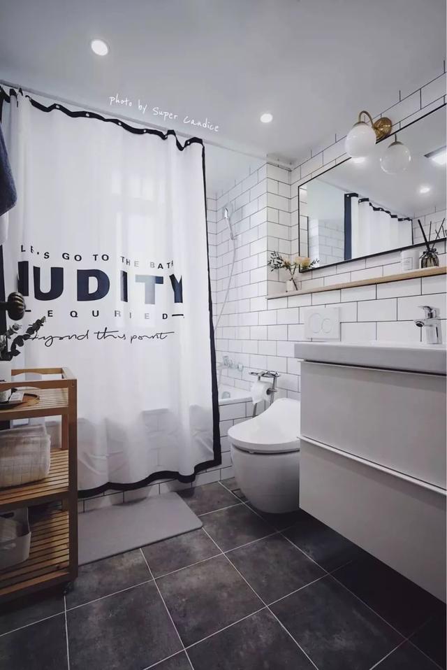 簡約的灰色地磚，貼得真好看！