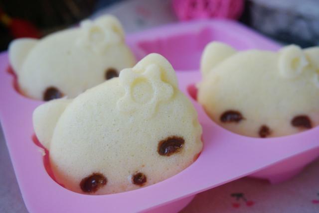 做水蒸蛋糕，這個方法真好，蛋糕柔軟細膩不塌陷，好吃不上火