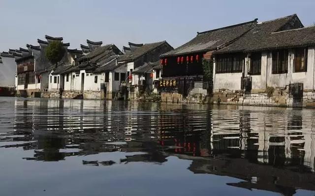 人幫人，人比人，人整人……