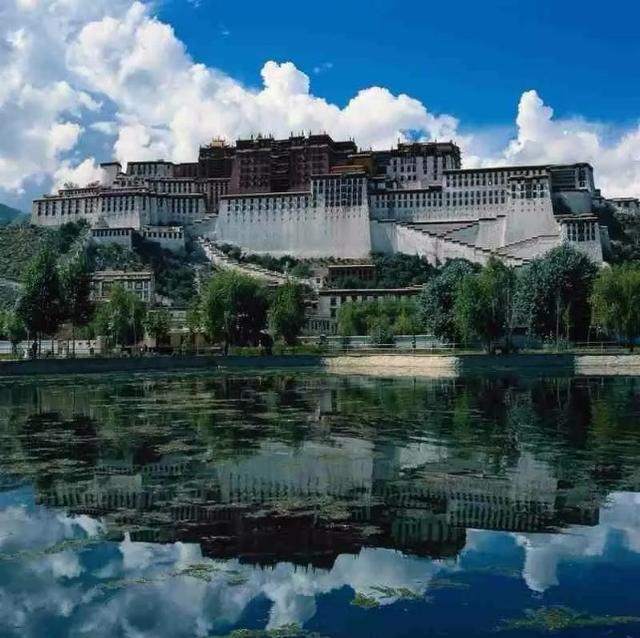 人幫人，人比人，人整人……