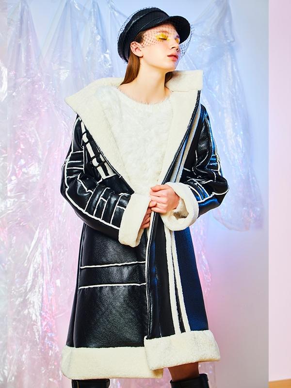 大批節日來襲，我靠皮毛一體大衣在合照中C位出道！