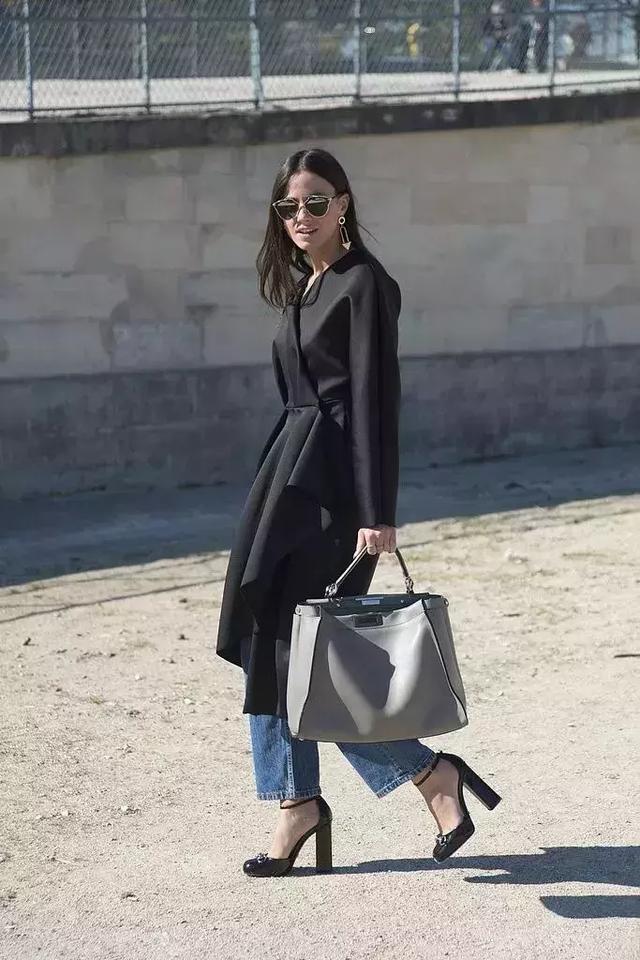 大衣搭配包包，怎樣才可以更時髦？