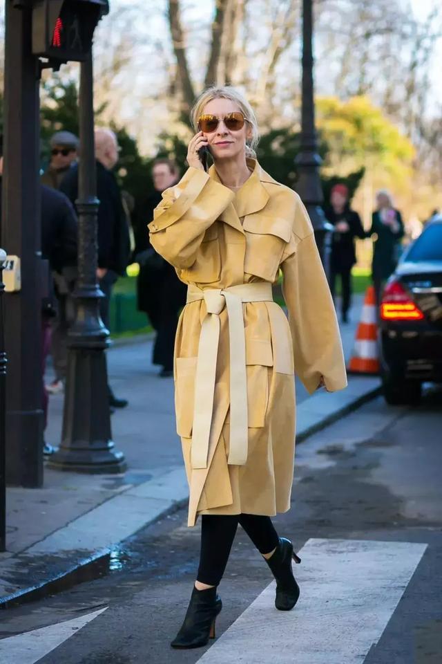 2019流行束腰大衣,火了!