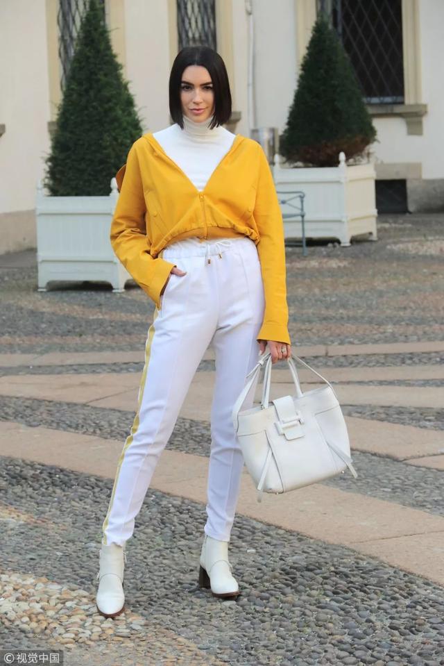 靴子配運動褲可是現在最skr的穿法！