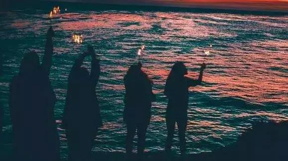 陪在身邊，才是最好的！