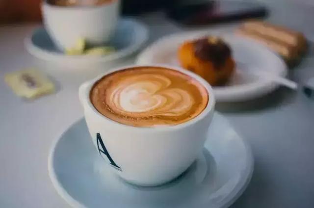 認識我，你後悔了嗎？