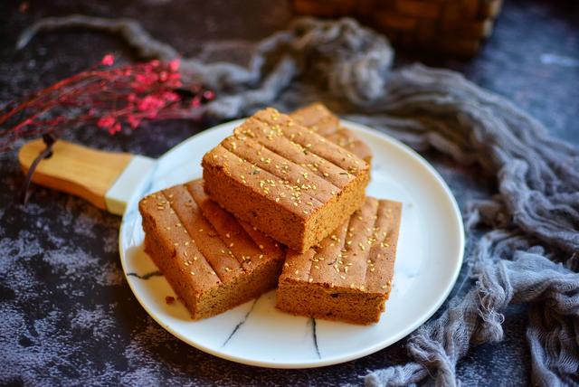 大棗紅糖別再熬水喝了，做成甜品，好吃到爆，女人越吃氣色越好