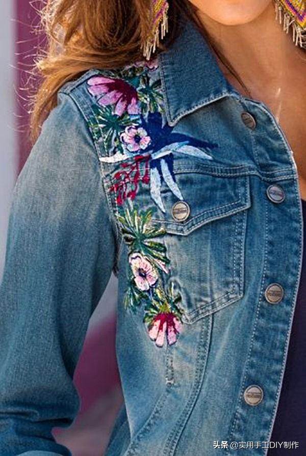 牛仔衣褲上的貼花刺繡