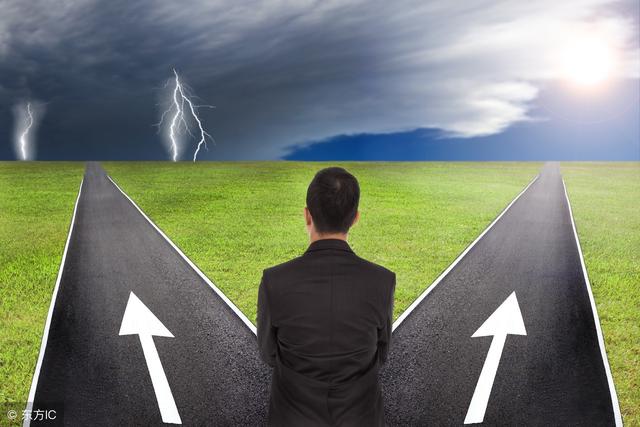 要成功，需要朋友，要取得巨大的成功，需要敵人！