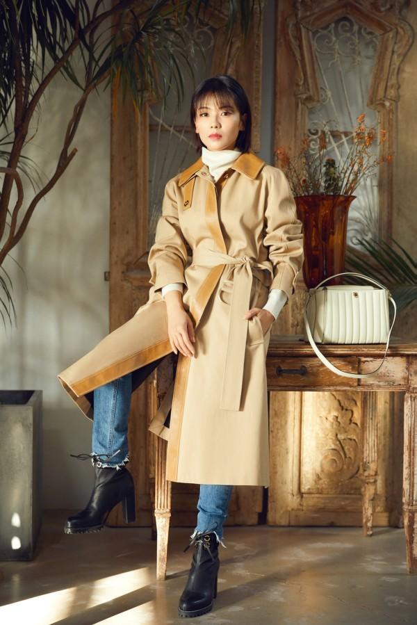 越簡單越好看，大衣+高領衫穿出高級感！