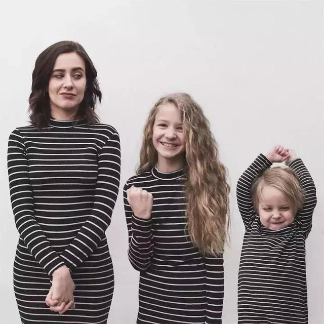 母女三人爆紅網絡，網友直呼：又來騙我們生女兒