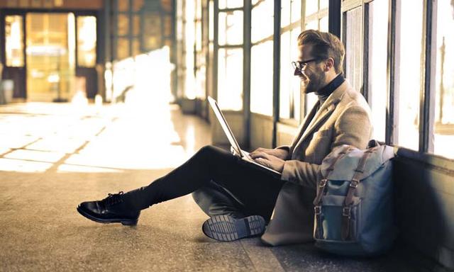 職場：在公司面對老員工的欺負，作為職場小白該如何做呢？