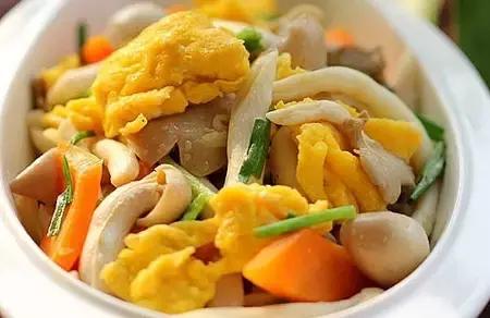 大魚大肉吃膩了，試試這10道最受歡迎的小炒菜，清淡爽口不油膩！